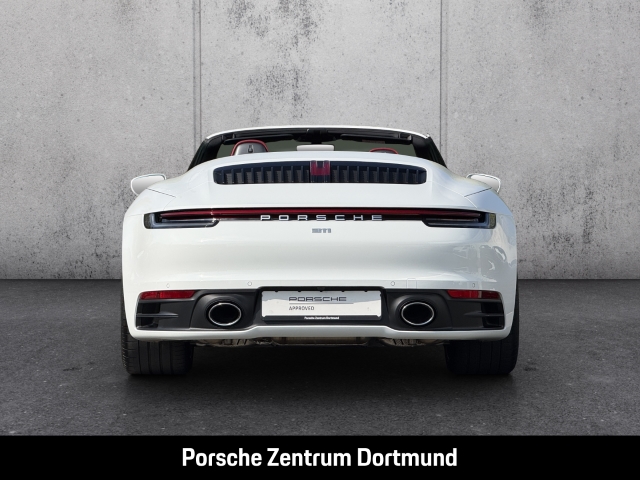 Porsche 992 911 Carrera Cabriolet Sportabgas Sportsitze
