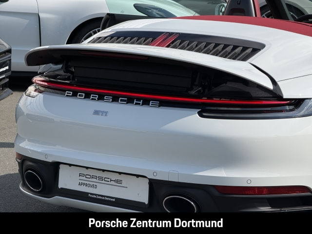 Porsche 992 911 Carrera Cabriolet Sportabgas Sportsitze