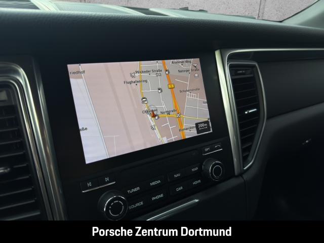 Porsche Macan Surround-View Abstandstempomat Erstbesitz