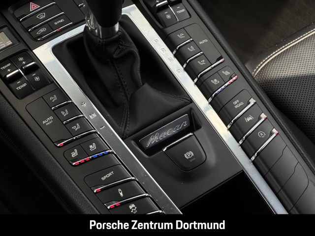 Porsche Macan Surround-View Abstandstempomat Erstbesitz