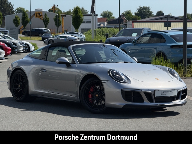 Porsche 991 911 Targa 4 GTS Sportabgas Sportsitze BOSE
