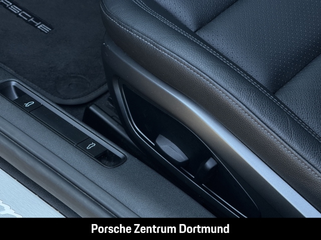 Porsche 992 911 Carrera Rückfahrkamera LED 21-Zoll