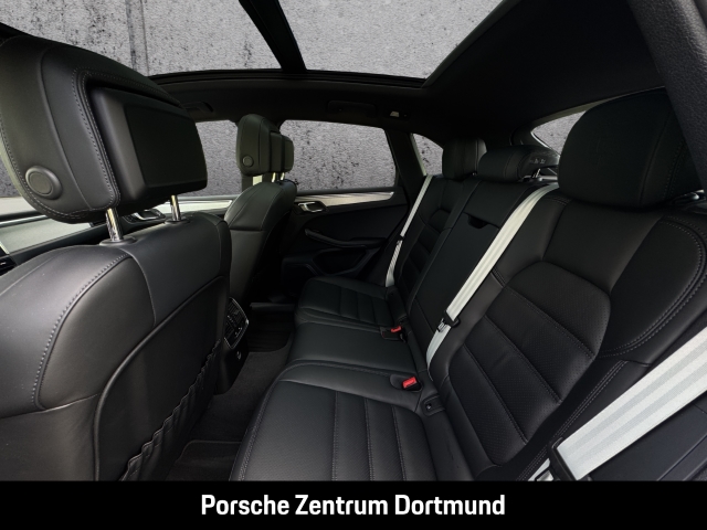 Porsche Macan Panorama Sportabgas Abstandstempostat