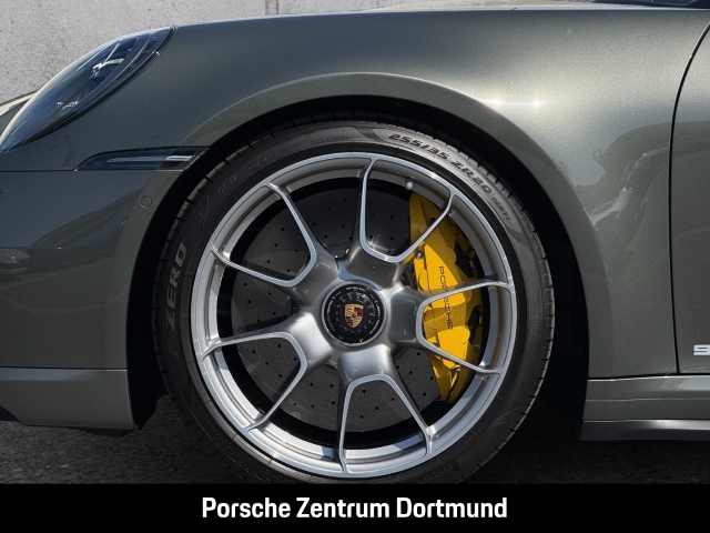 Porsche 992 (911) Turbo S Burmester Sportabgas InnoDrive