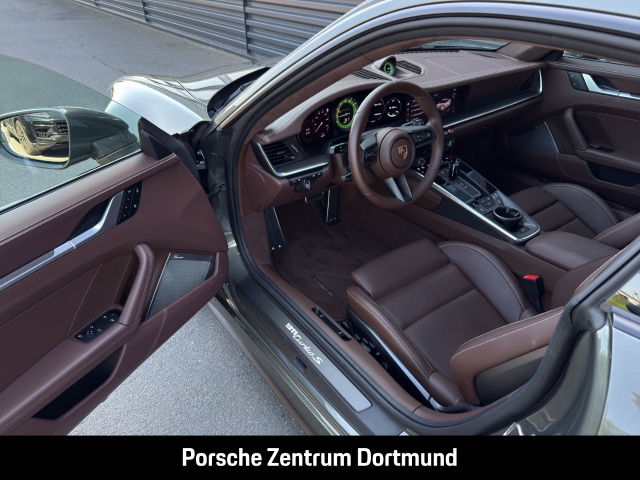 Porsche 992 (911) Turbo S Burmester Sportabgas InnoDrive