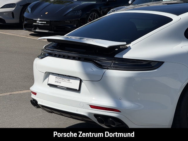 Porsche Panamera 4 E-Hybrid Platinum Edition
