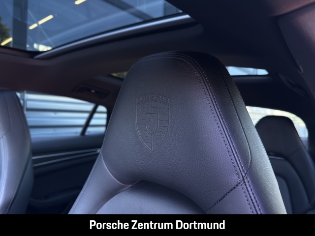 Porsche Panamera 4 E-Hybrid Platinum Edition
