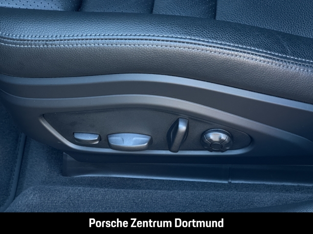 Porsche Panamera 4 E-Hybrid Platinum Edition