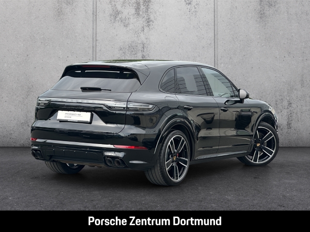 Porsche Cayenne GTS Bose Sportabgas Panorama InnoDrive