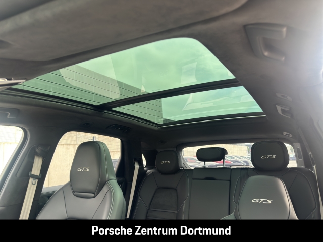 Porsche Cayenne GTS Bose Sportabgas Panorama InnoDrive