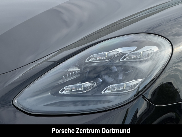 Porsche Panamera 4 E-Hybrid Platinum Edition BOSE 20-Zoll