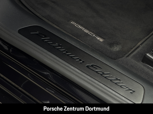 Porsche Panamera 4 E-Hybrid Platinum Edition BOSE 20-Zoll