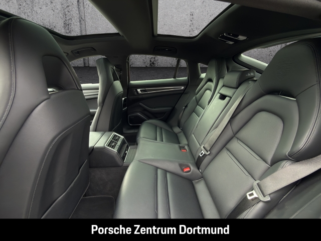 Porsche Panamera 4 E-Hybrid Platinum Edition BOSE 20-Zoll