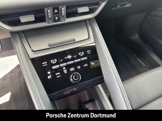 Porsche Macan 4