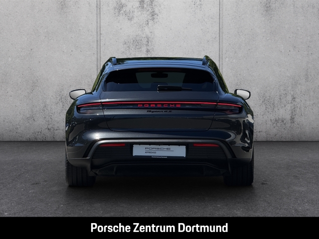 Porsche Taycan 4S Sport Turismo BOSE InnoDrive 20-Zoll