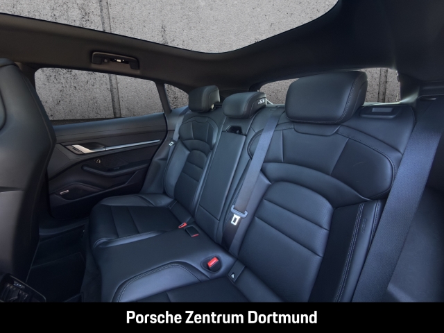 Porsche Taycan 4S Sport Turismo BOSE InnoDrive 20-Zoll