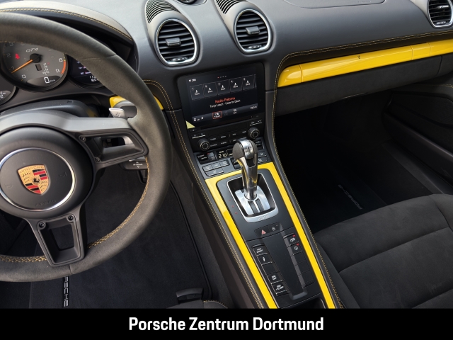 Porsche Cayman 718 GT4 PDK Sportabgas Sportsitze