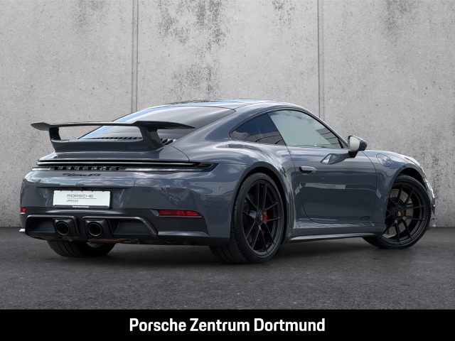 Porsche 992 -2 (911) Carrera GTS Burmester Aerokit