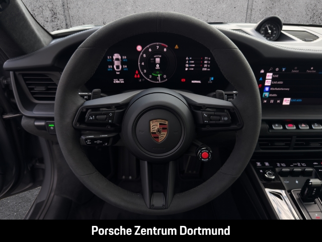 Porsche 992 -2 (911) Carrera GTS Burmester Aerokit