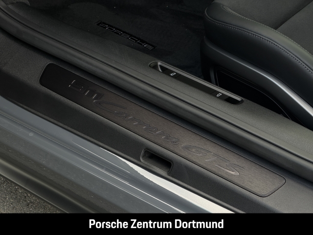 Porsche 992 -2 (911) Carrera GTS Burmester Aerokit