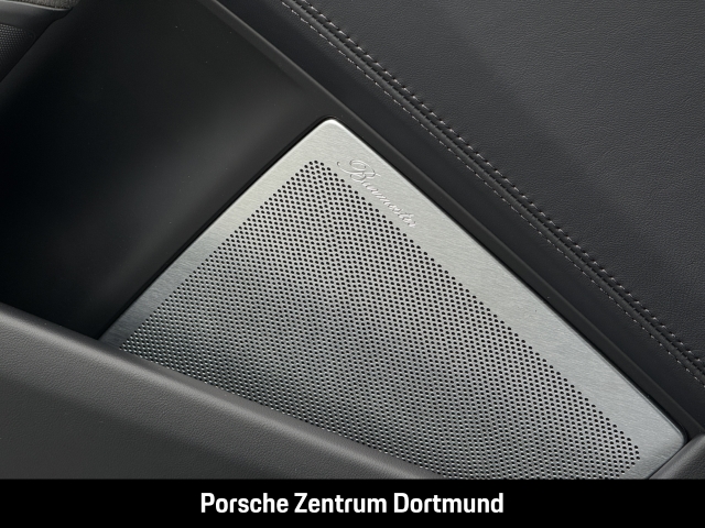 Porsche 992 -2 (911) Carrera GTS Burmester Aerokit