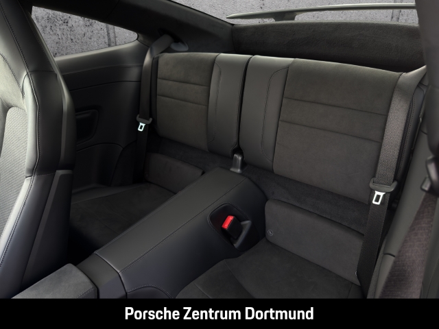 Porsche 992 -2 (911) Carrera GTS Burmester Aerokit