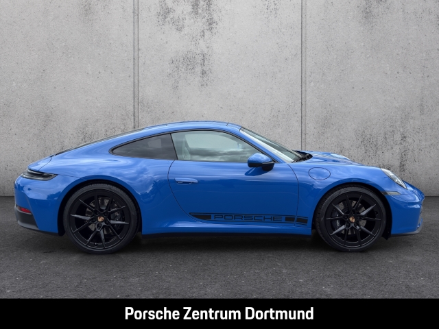 Porsche 992 -2 (911) Carrera