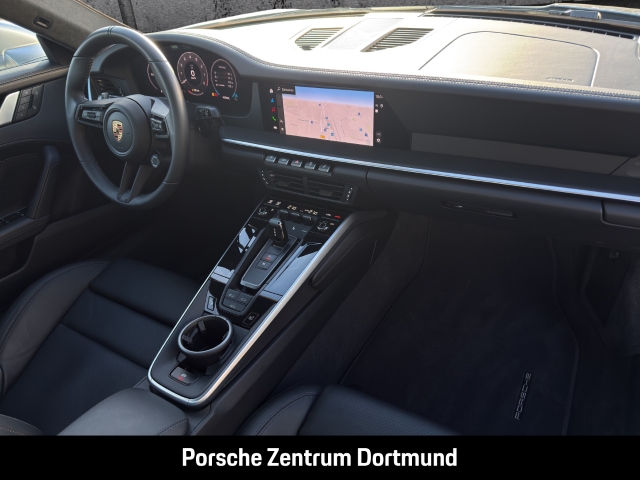 Porsche 992 -2 (911) Carrera