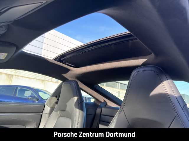 Porsche 992 -2 (911) Carrera