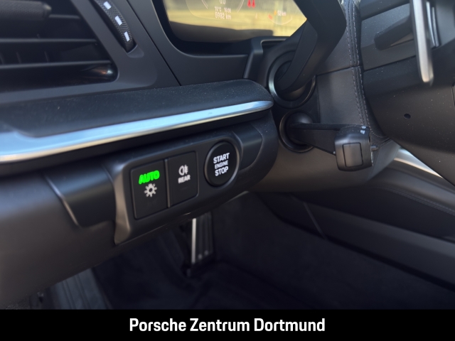 Porsche 992 -2 (911) Carrera