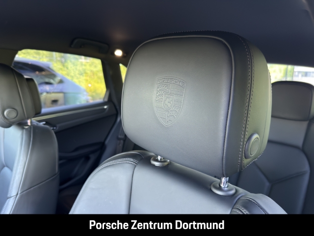 Porsche Macan T