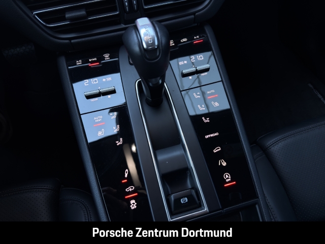 Porsche Macan T