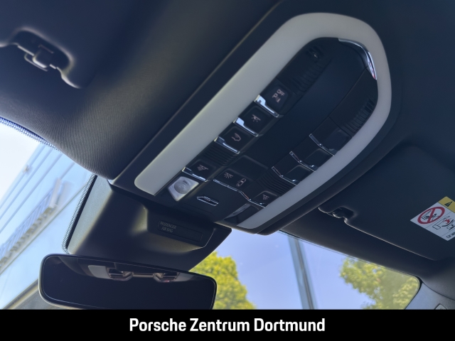 Porsche Macan T