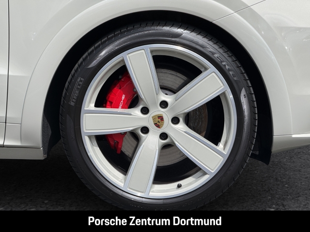 Porsche Cayenne GTS Coupe InnoDrive Sportabgas Panorama