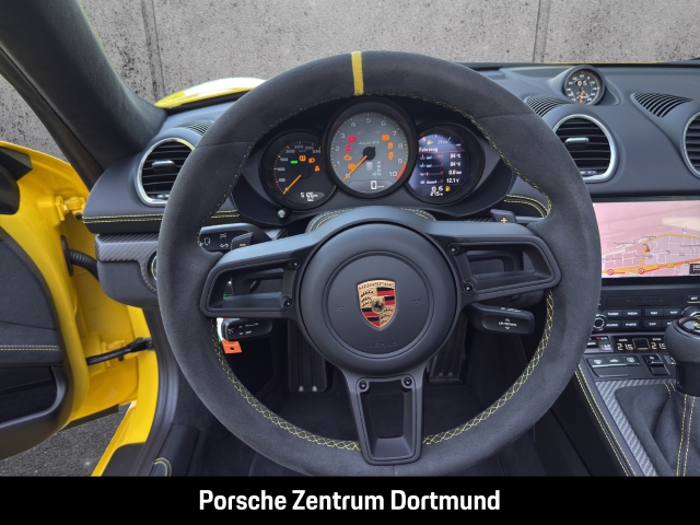 Porsche 718 Spyder RS
