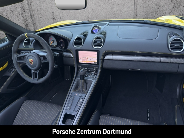 Porsche 718 Spyder RS