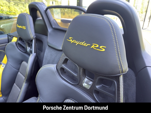 Porsche 718 Spyder RS