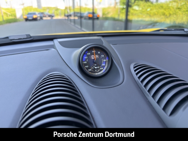 Porsche 718 Spyder RS