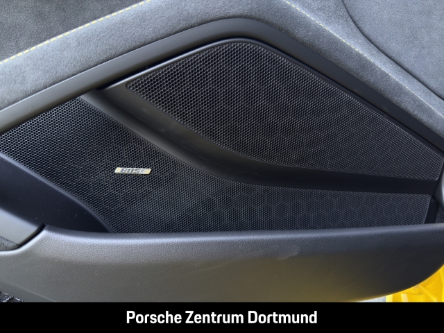 Porsche 718 Spyder RS
