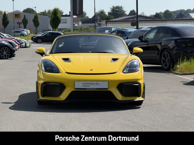 Porsche 718 Spyder RS