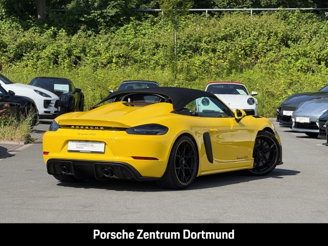 Porsche 718 Spyder RS