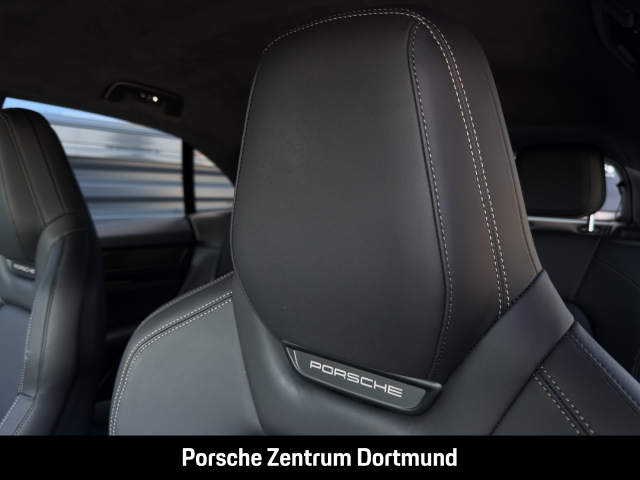 Porsche Macan Turbo, Hinterachslenkung, LED-Matrix, InnoDrive