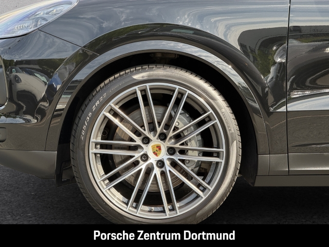 Porsche Cayenne S Coupe Platinum Edition