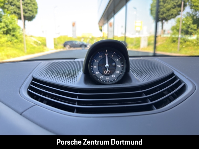 Porsche Taycan 4S BOSE Abstandtempostat Panorama 20-Zoll