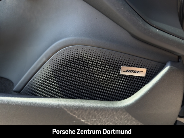 Porsche Taycan 4S BOSE Abstandstempostat Panorama HUD