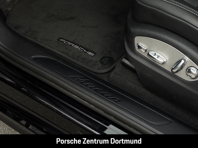 Porsche Macan BOSE Panorama Abstandstempostat 21-Zoll