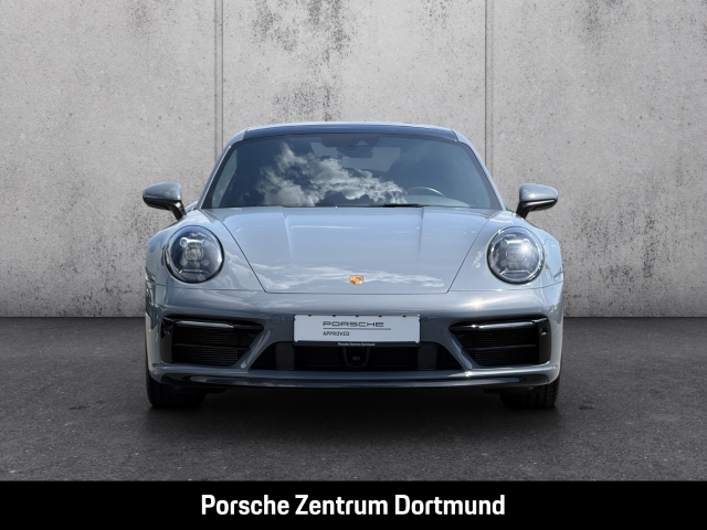 Porsche 992 (911) Carrera
