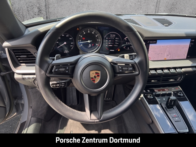 Porsche 992 (911) Carrera