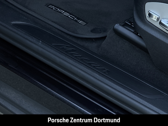 Porsche Macan BOSE Panorama 21-Zoll PASM SHZ