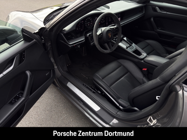 Porsche 992 (911) Carrera BOSE Abstandstempostat SHZ
